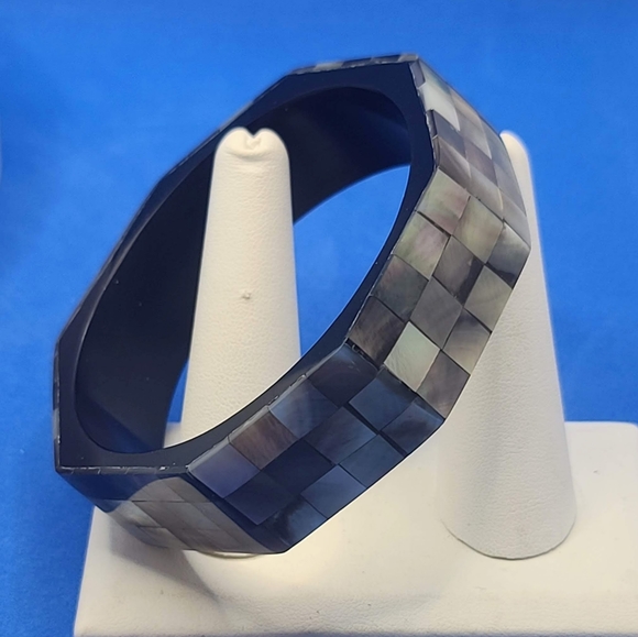 NWT Octagon Black Mother of Pearl Bangle Bracelet - Picture 4 of 12